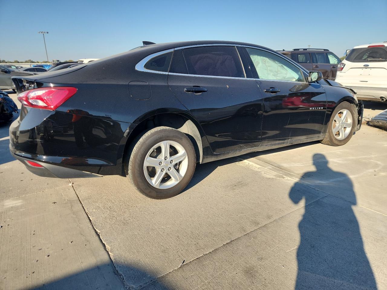 2022 Chev Malibu - Image 3