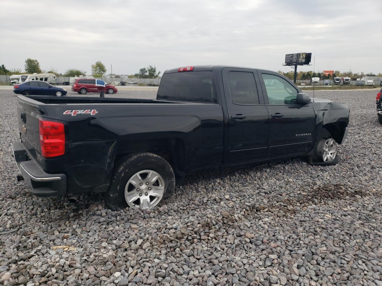 2017 Chevrolet Silverado K1500 Lt - Фото 3