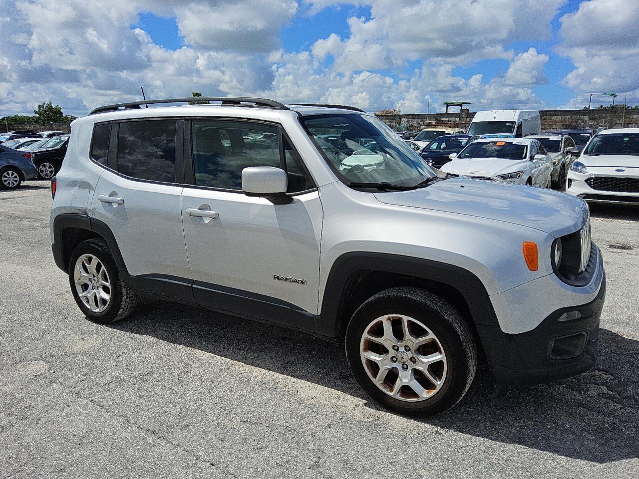 2018 Jeep Renegade Latitude - Фото 4
