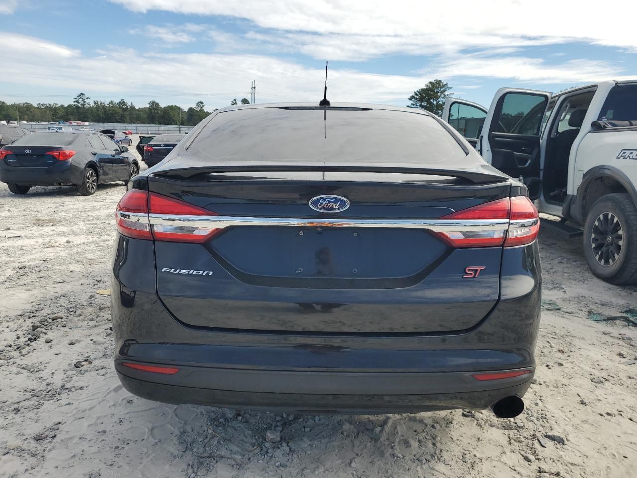 2017 Ford Fusion S - Фото 6
