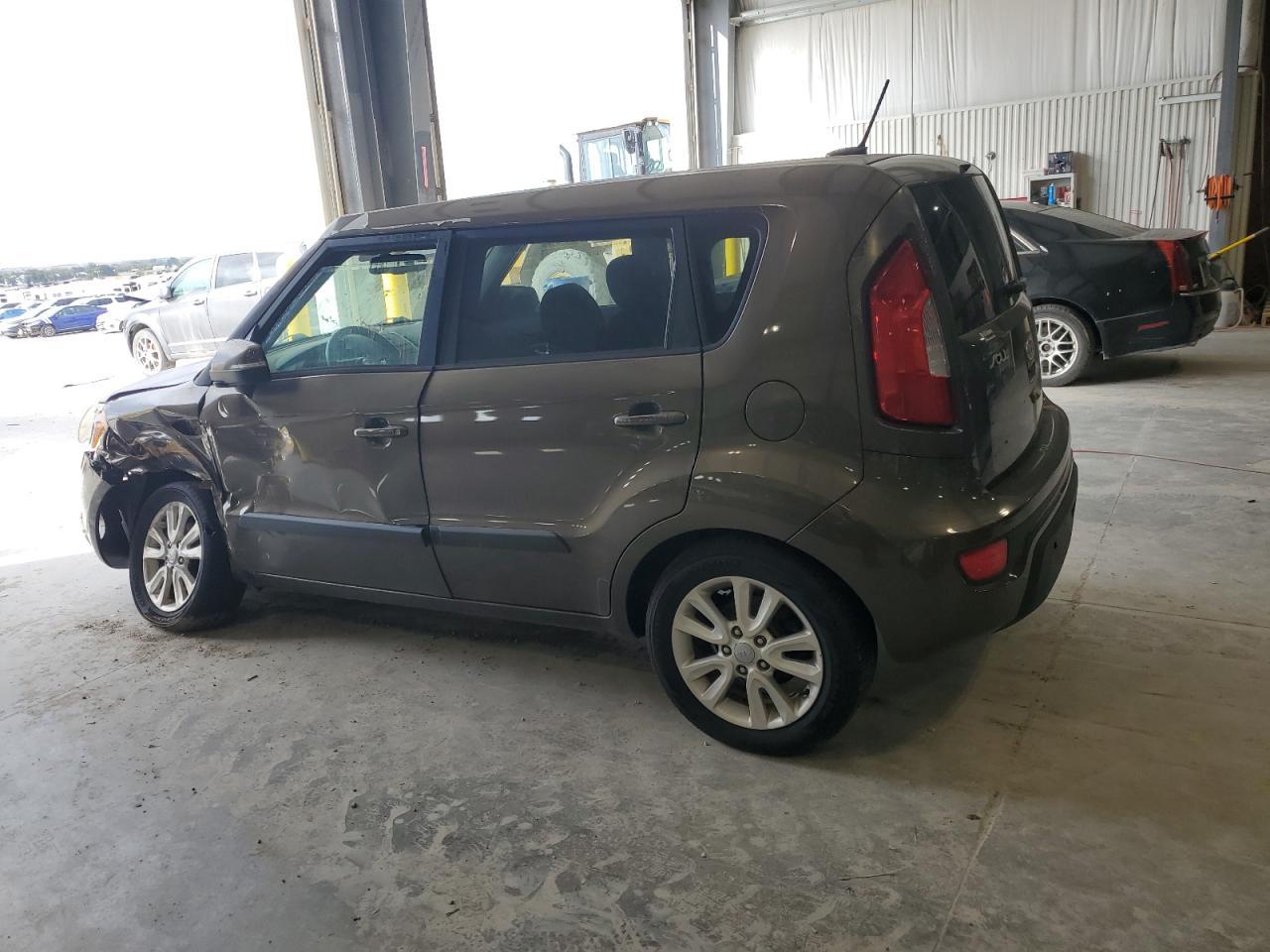 2012 Kia Soul + - Image 2