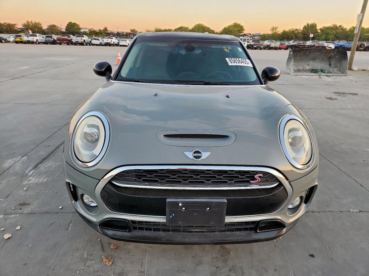 2017 Mini Cooper S Clubman - Image 5