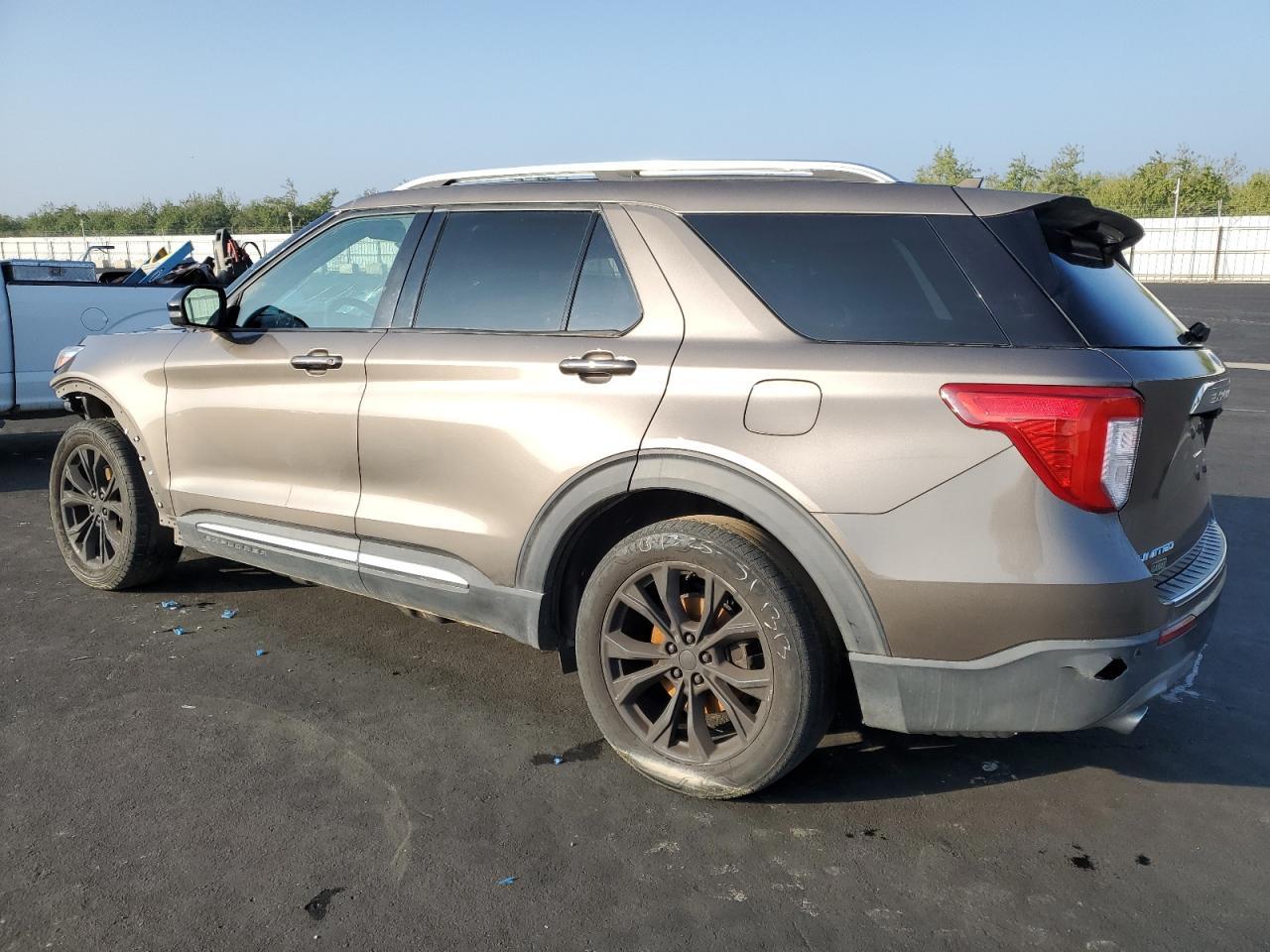 2021 Ford Explorer Limited - Image 2