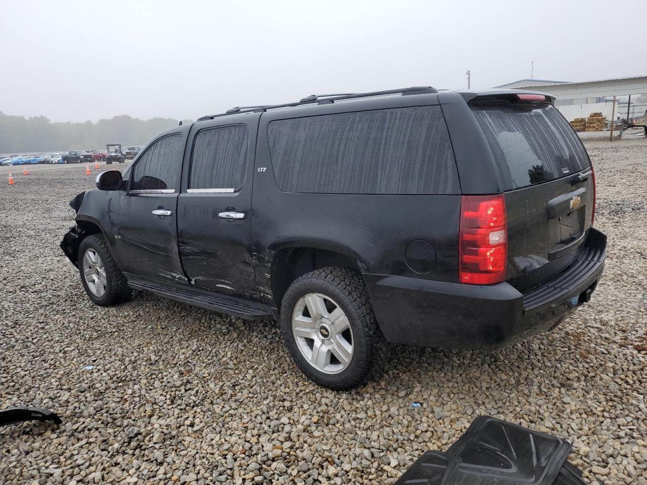 2007 Chev Suburban C1500 - Фото 2
