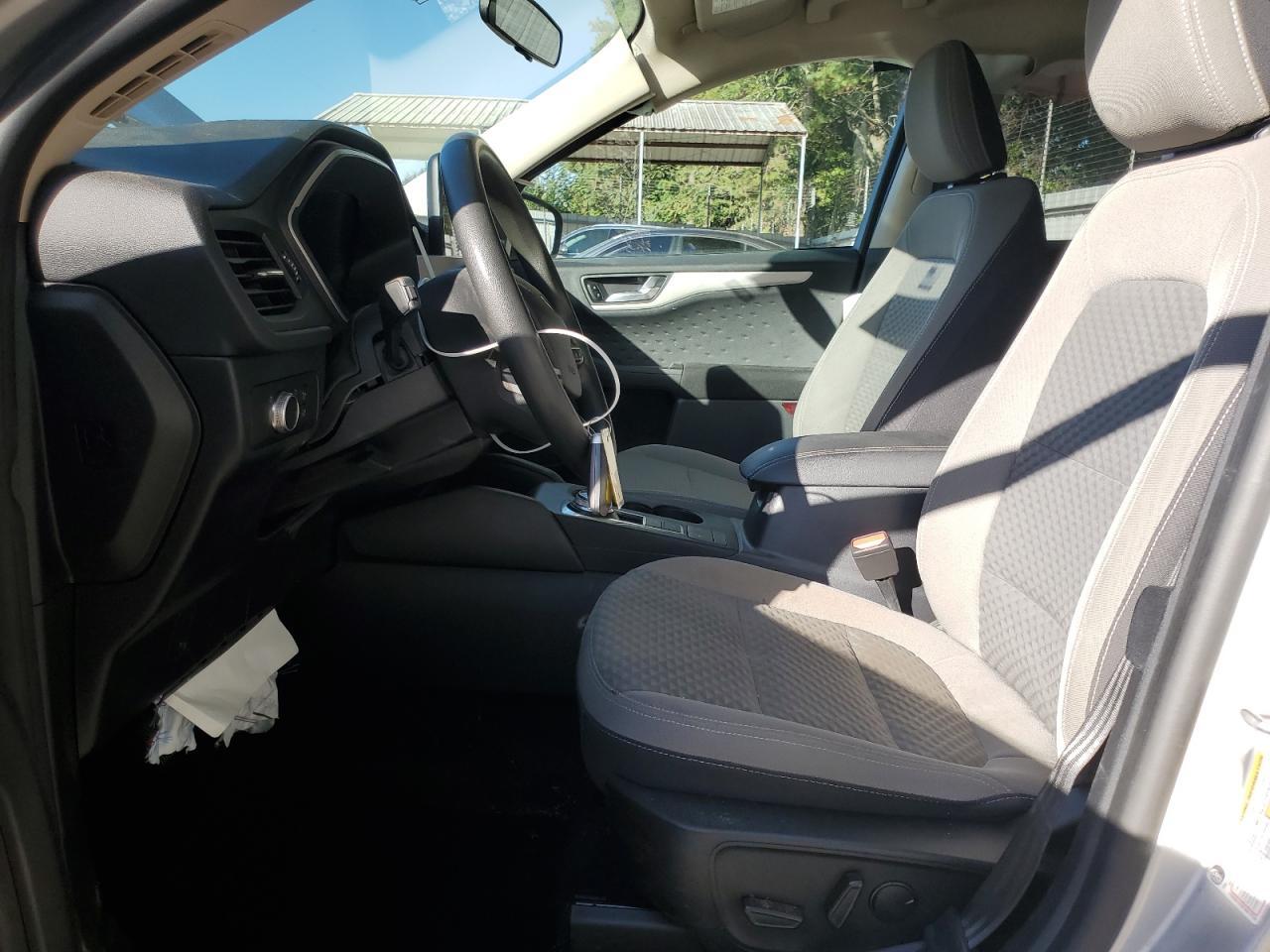 2020 Ford Escape Se - Фото 7