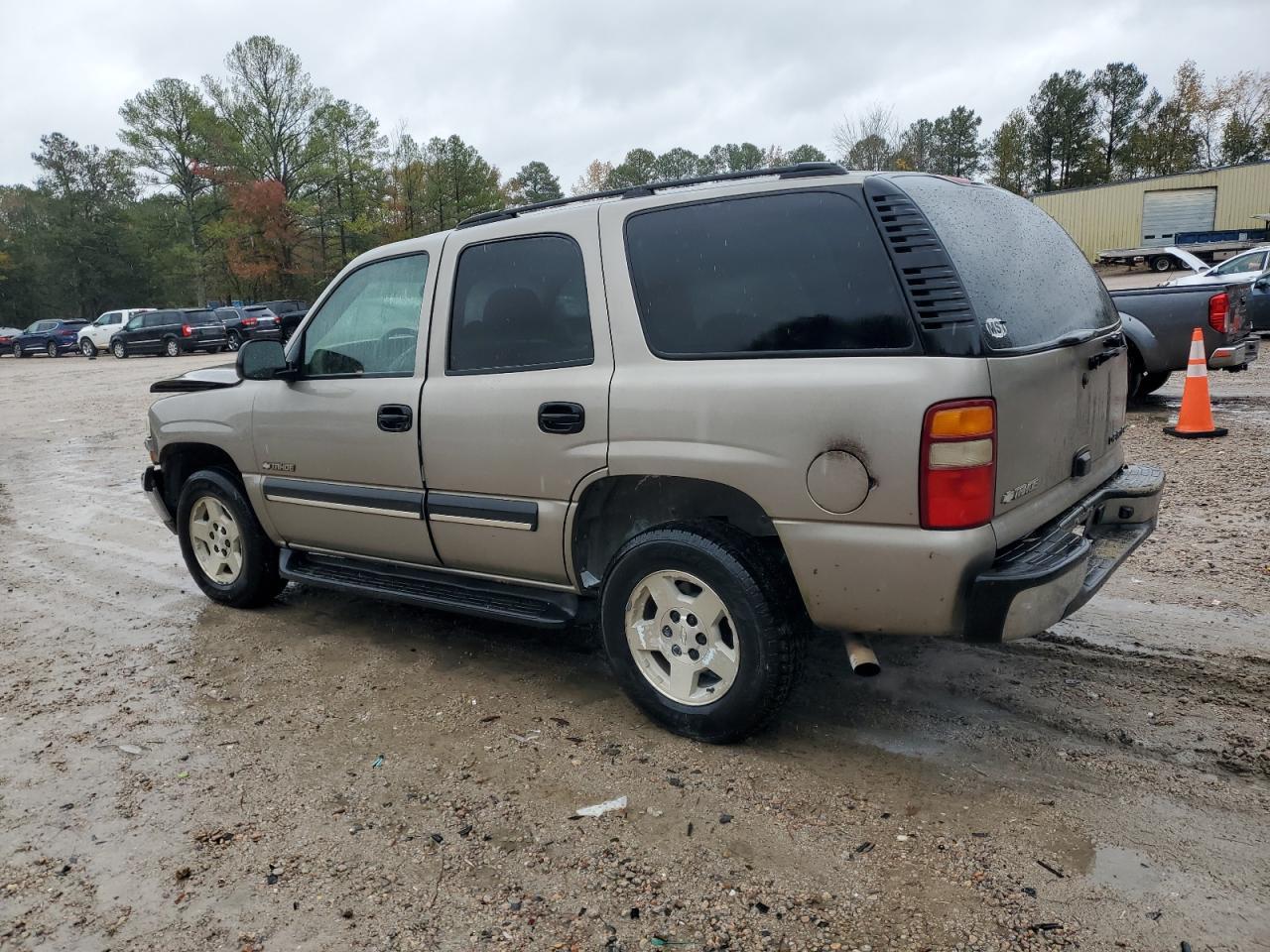 2003 Chevrolet Tahoe C1500 - Фото 2