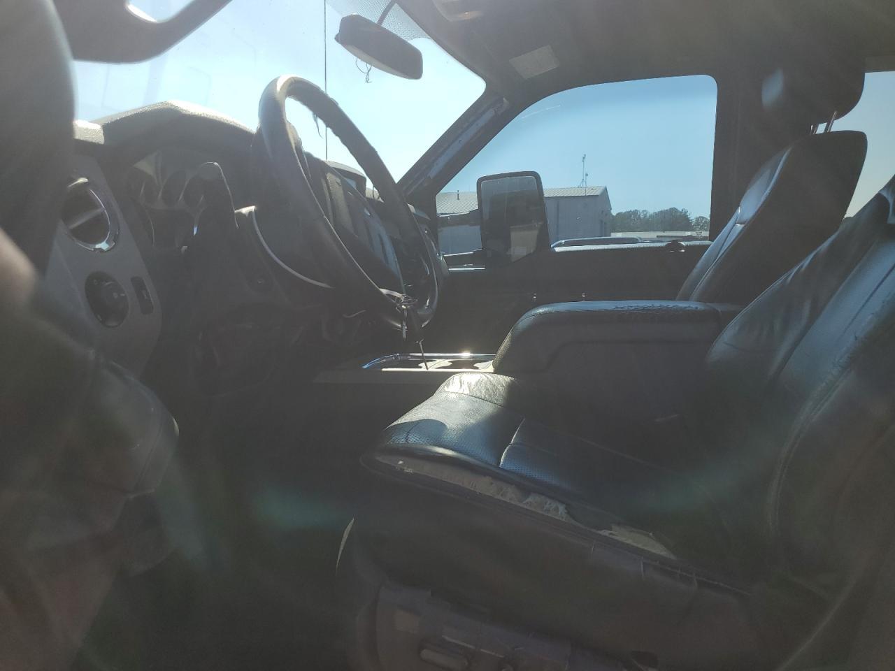 2013 Ford F250 Super Duty - Image 7