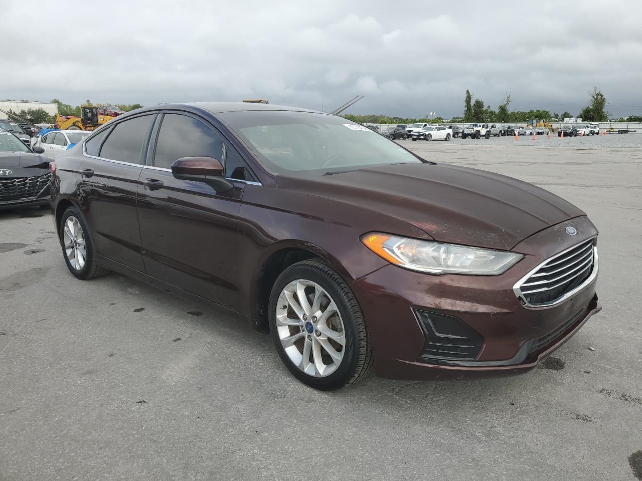 2019 Ford Fusion Se - Фото 4