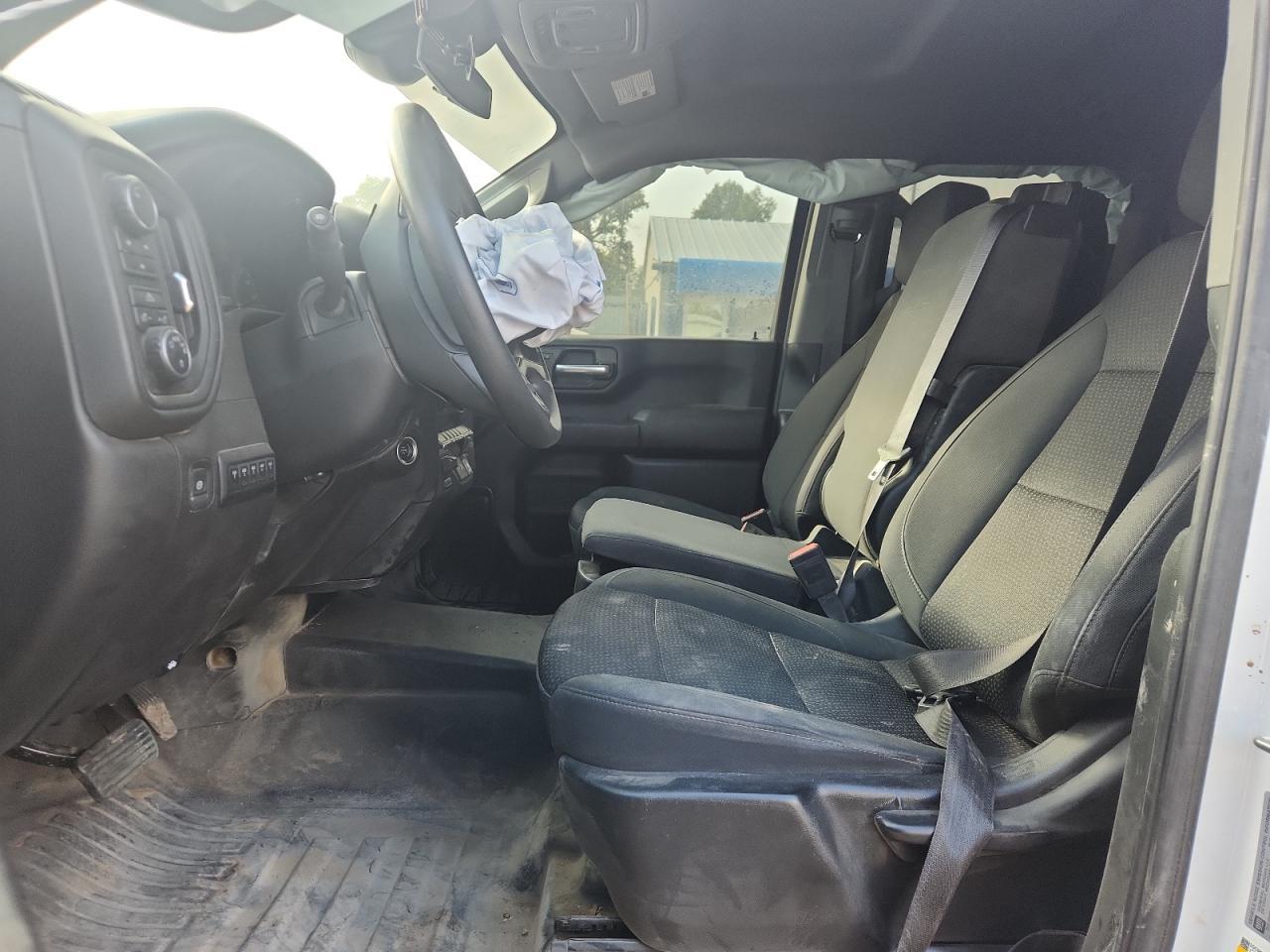 2017 Chevrolet Silverado K2500 Heavy Duty - Фото 7