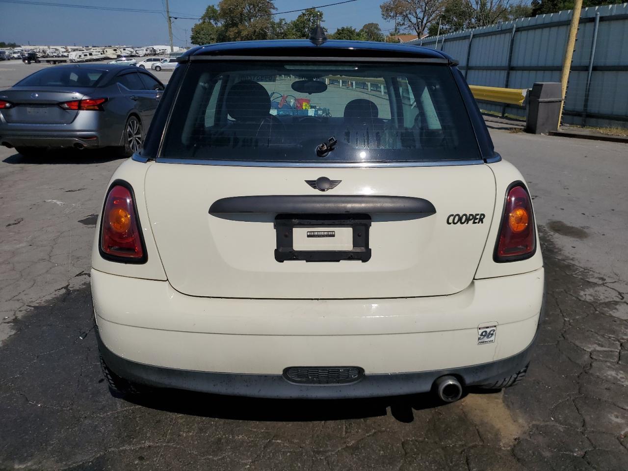 2010 Mini Cooper - Фото 6