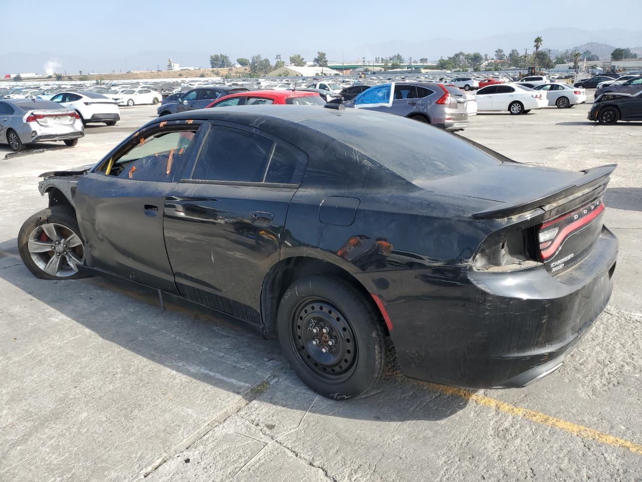 2016 Dodge Charger Sxt - Фото 2