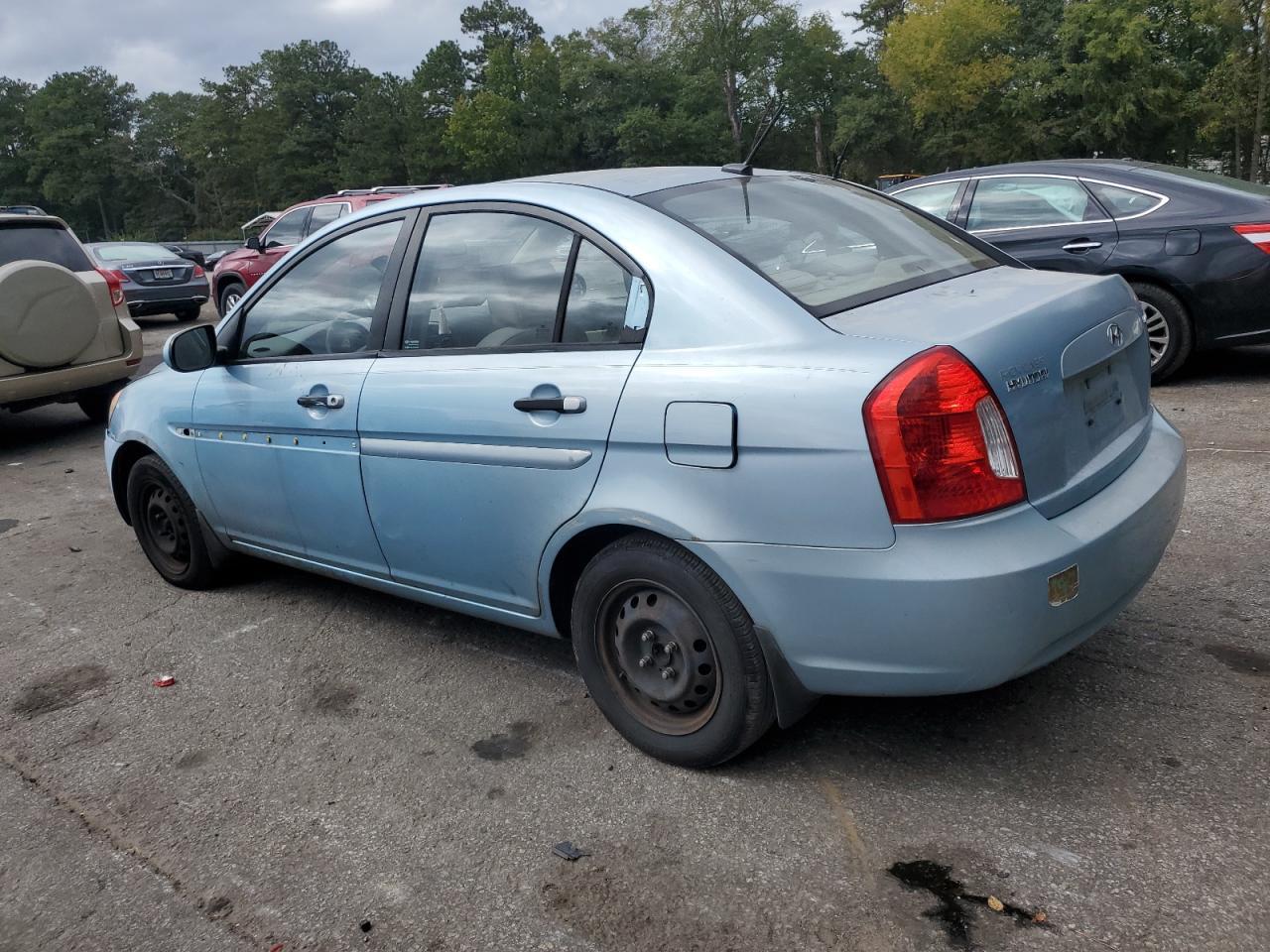 2010 Hyundai Accent Gls - Фото 2