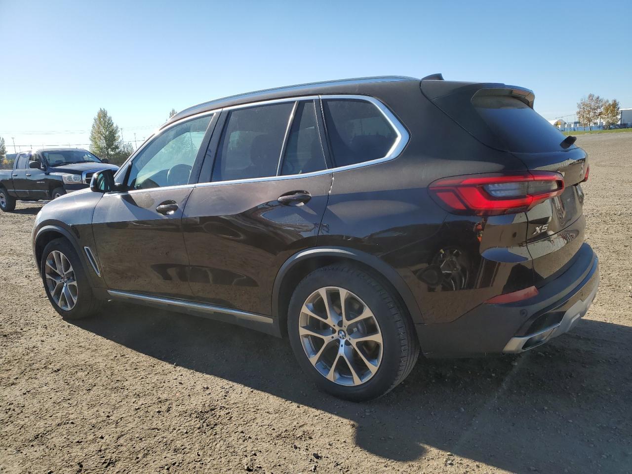 2019 BMW X5 xDrive40I - Фото 2