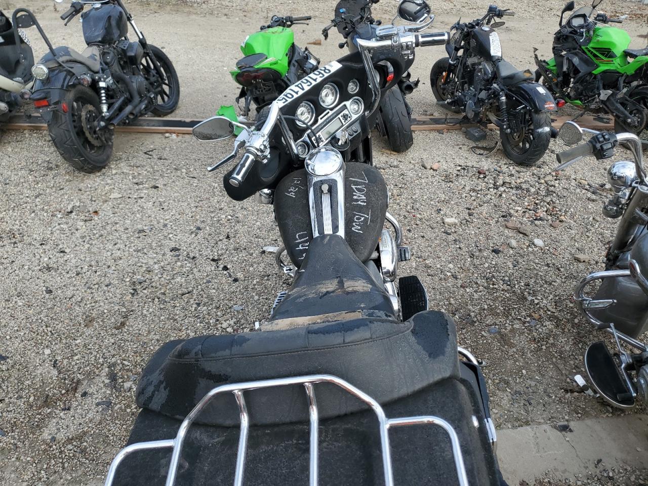 2009 Harley-Davidson Flhtcu - Image 6