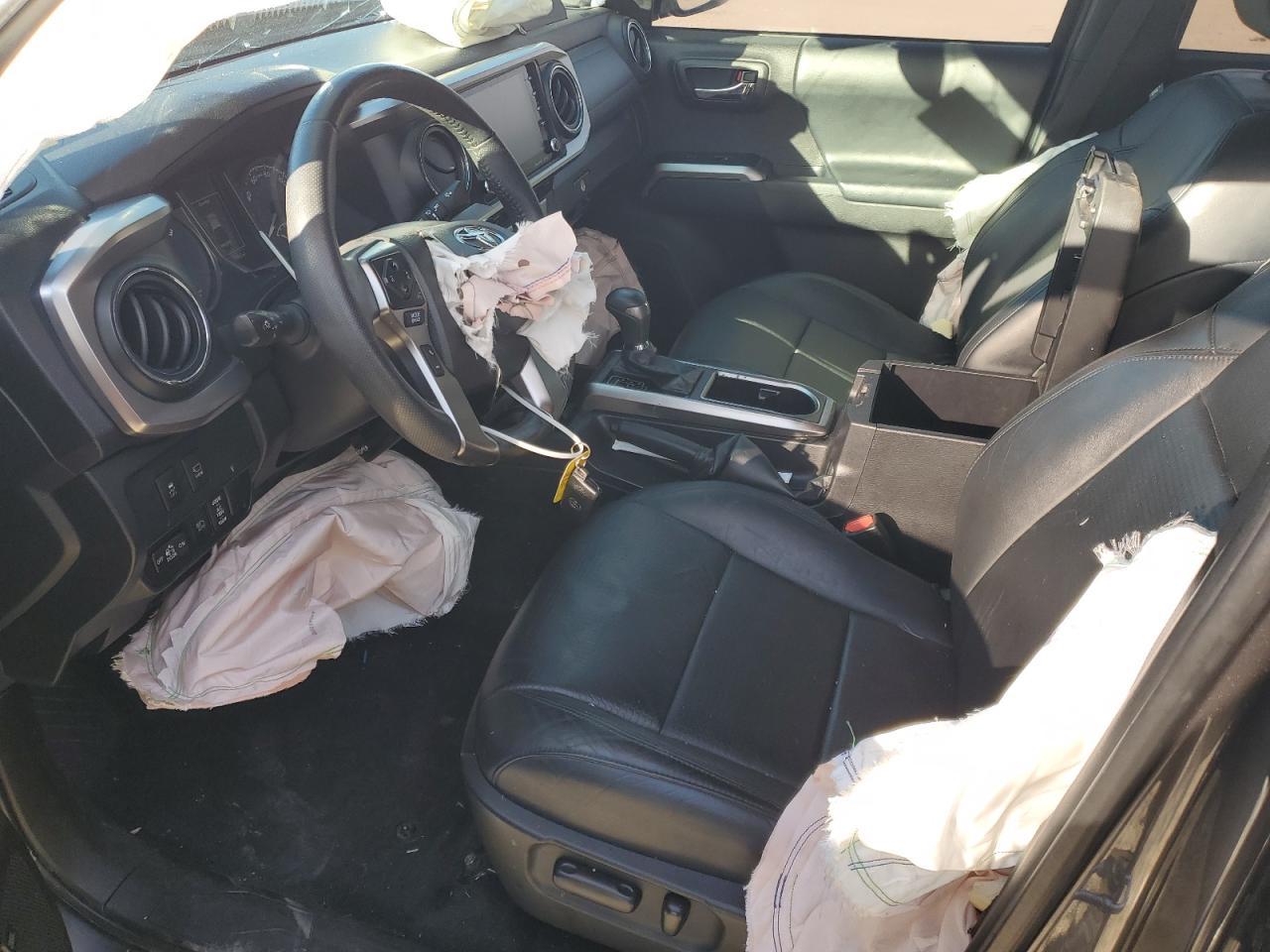 2023 Toyota Tacoma Double Cab - Image 7