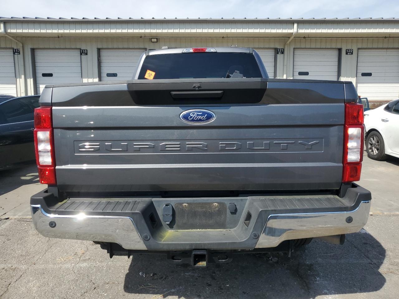 2022 Ford F250 Super Duty - Image 6