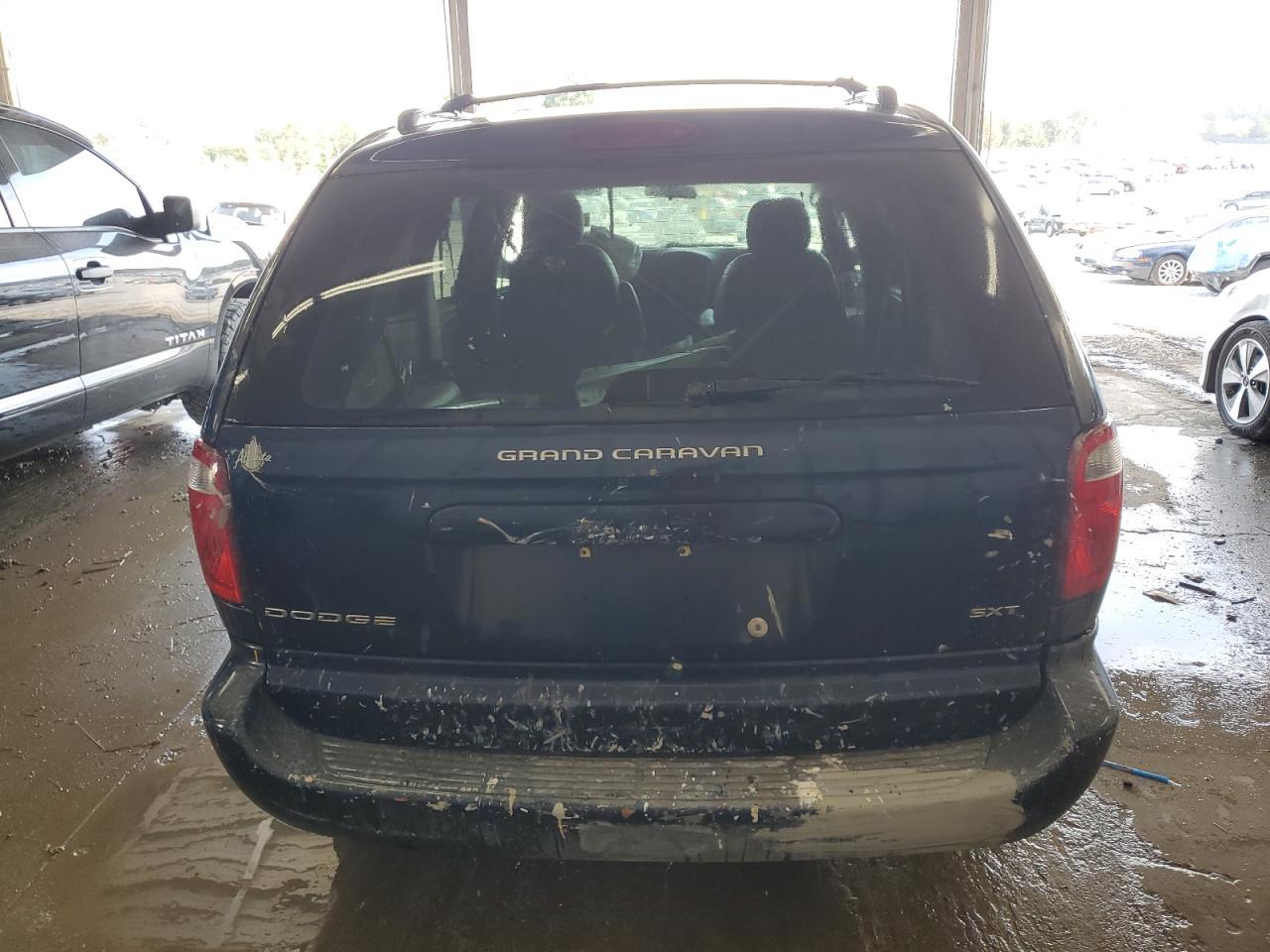 2005 Dodge Grand Caravan Sxt - Фото 6