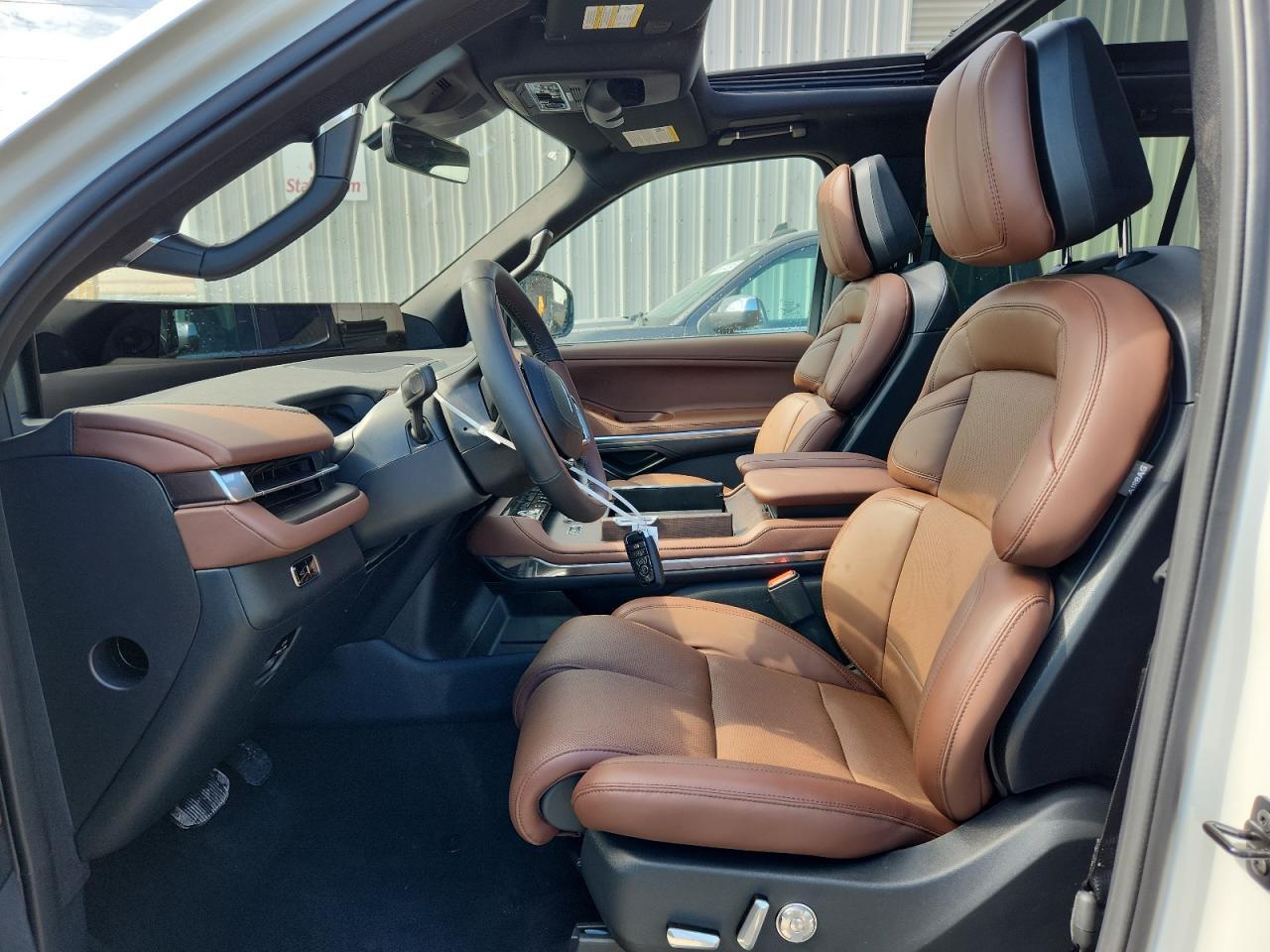 2025 Lincoln Navigator L Reserve - Фото 7