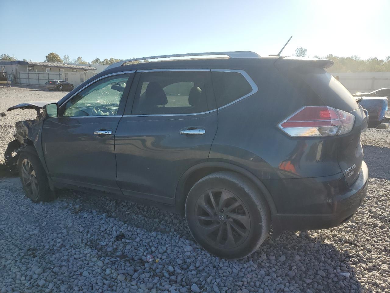 2016 Nissan Rogue S - Фото 2