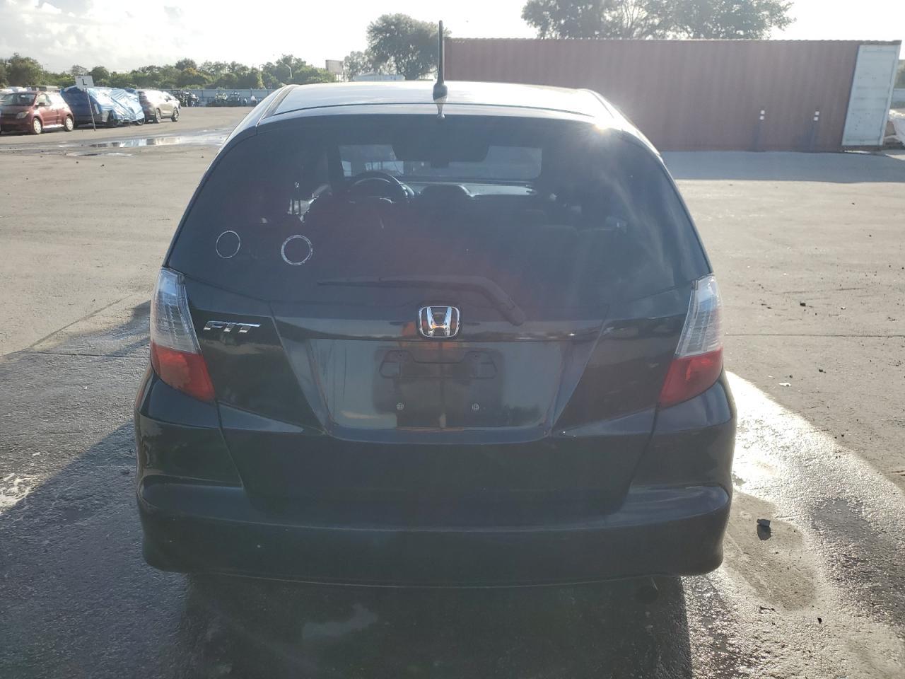 2013 Honda Fit - Фото 6