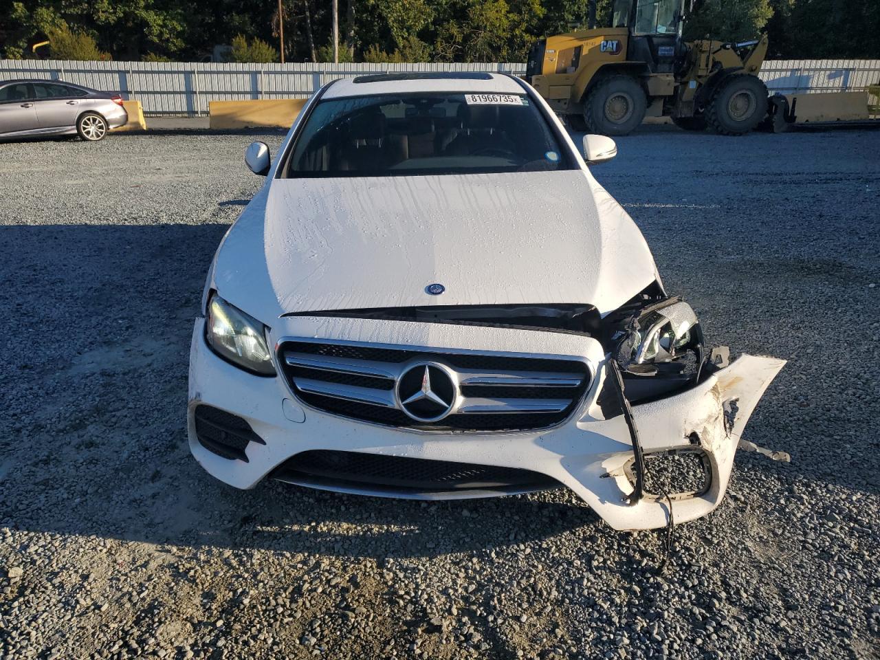 2017 Mercedes-Benz E 300 - Фото 5