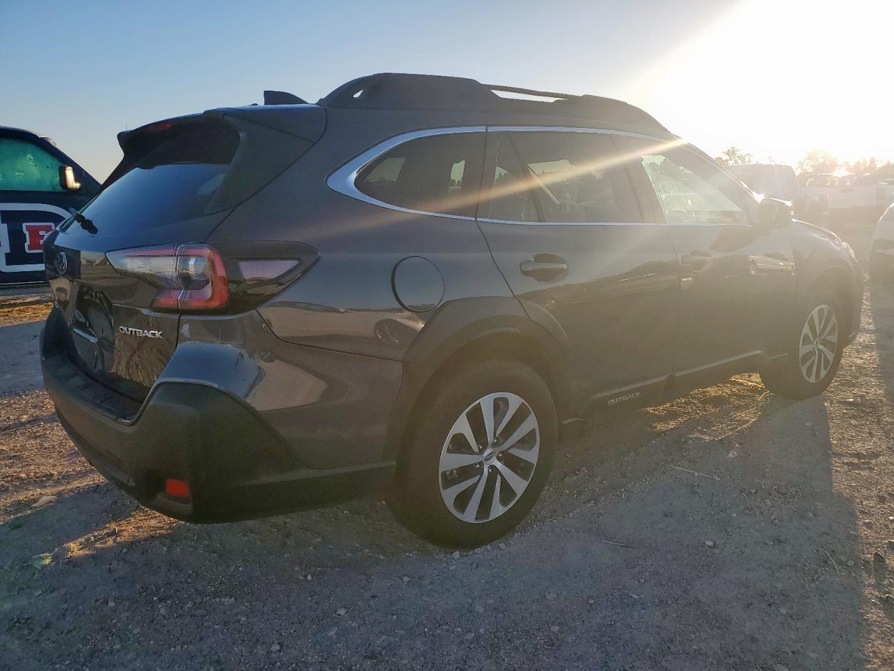 2025 Subaru Outback Premium - Image 3