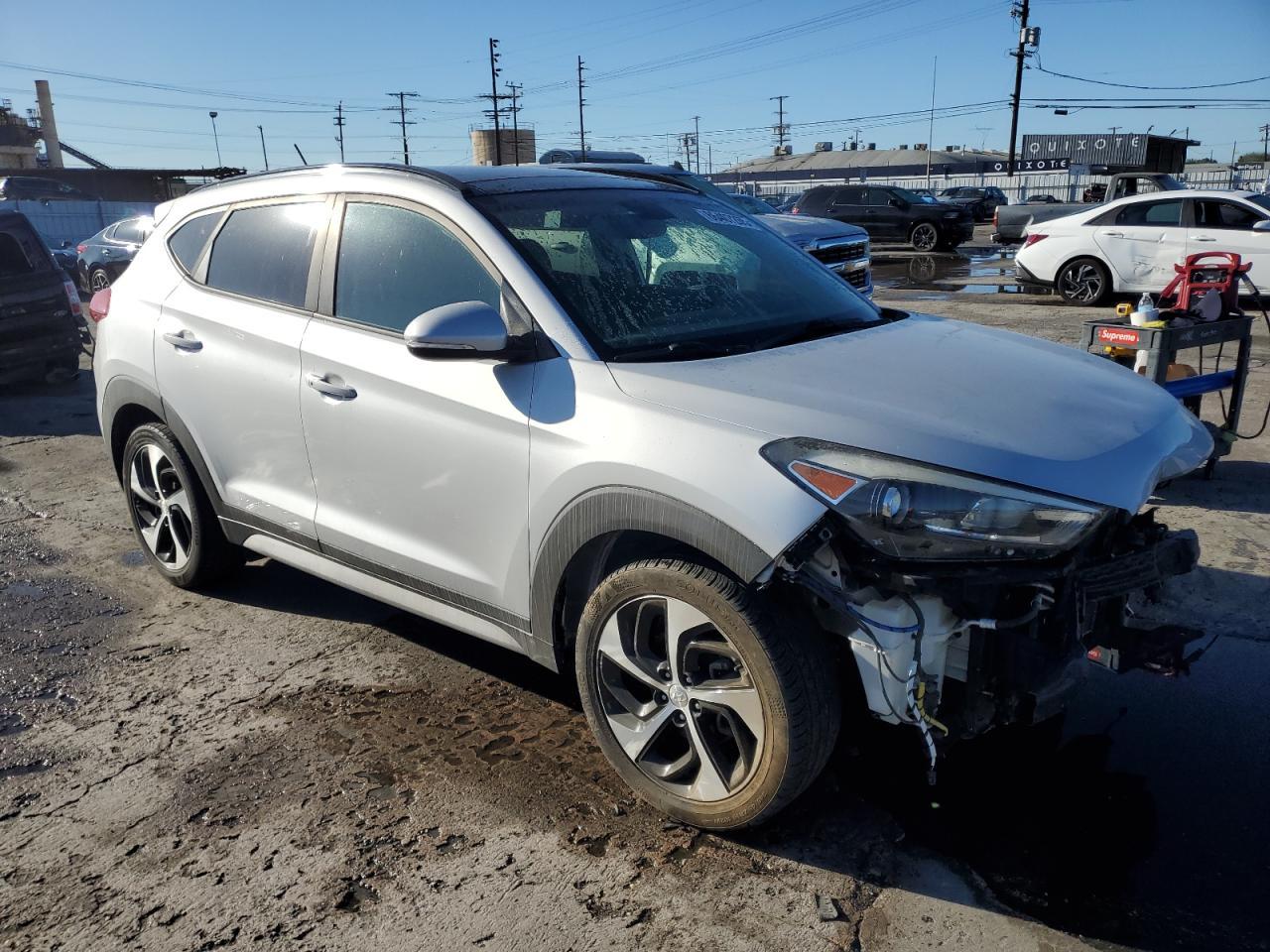 2017 Hyundai Tucson Limited - Фото 4