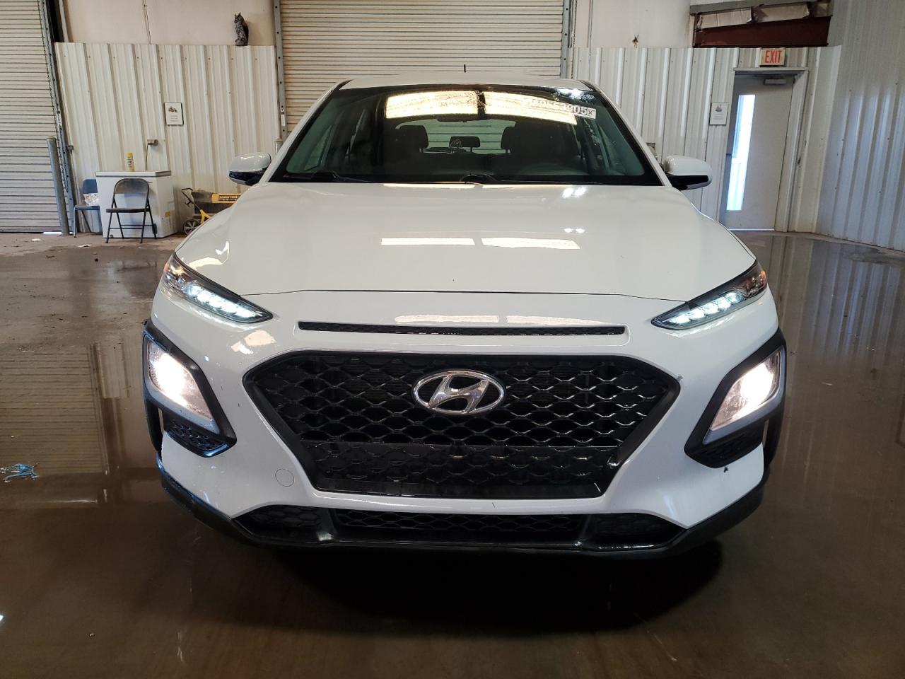 2020 Hyundai Kona Se - Фото 5