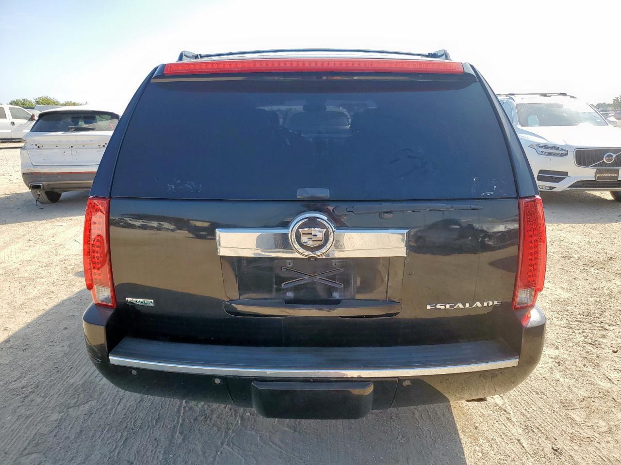 2011 Cadillac Escalade Esv Luxury - Фото 6