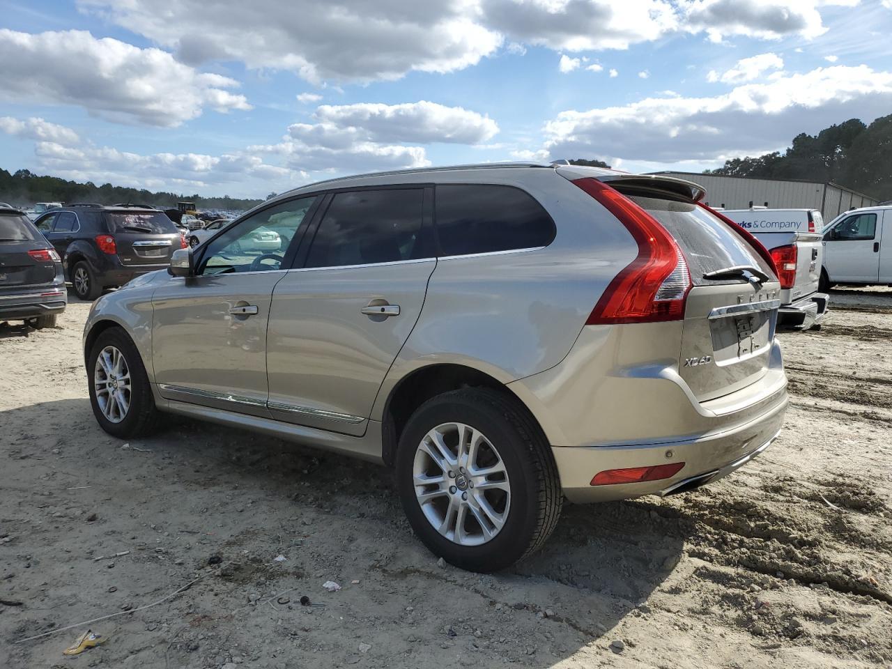 2016 Volvo Xc60 T5 Premier - Фото 2