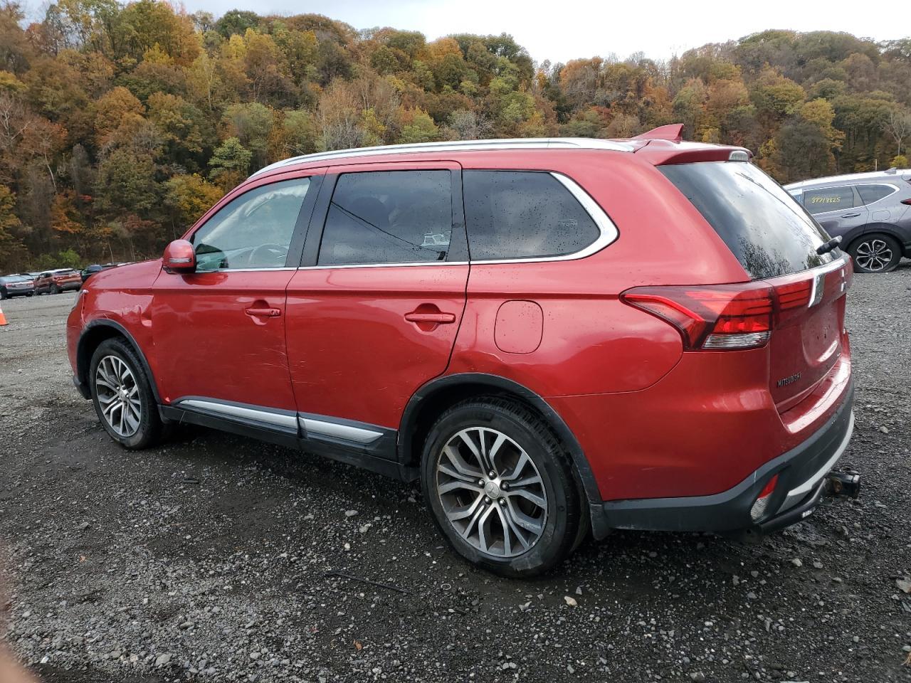 2018 Mitsubishi Outlander Se - Фото 2