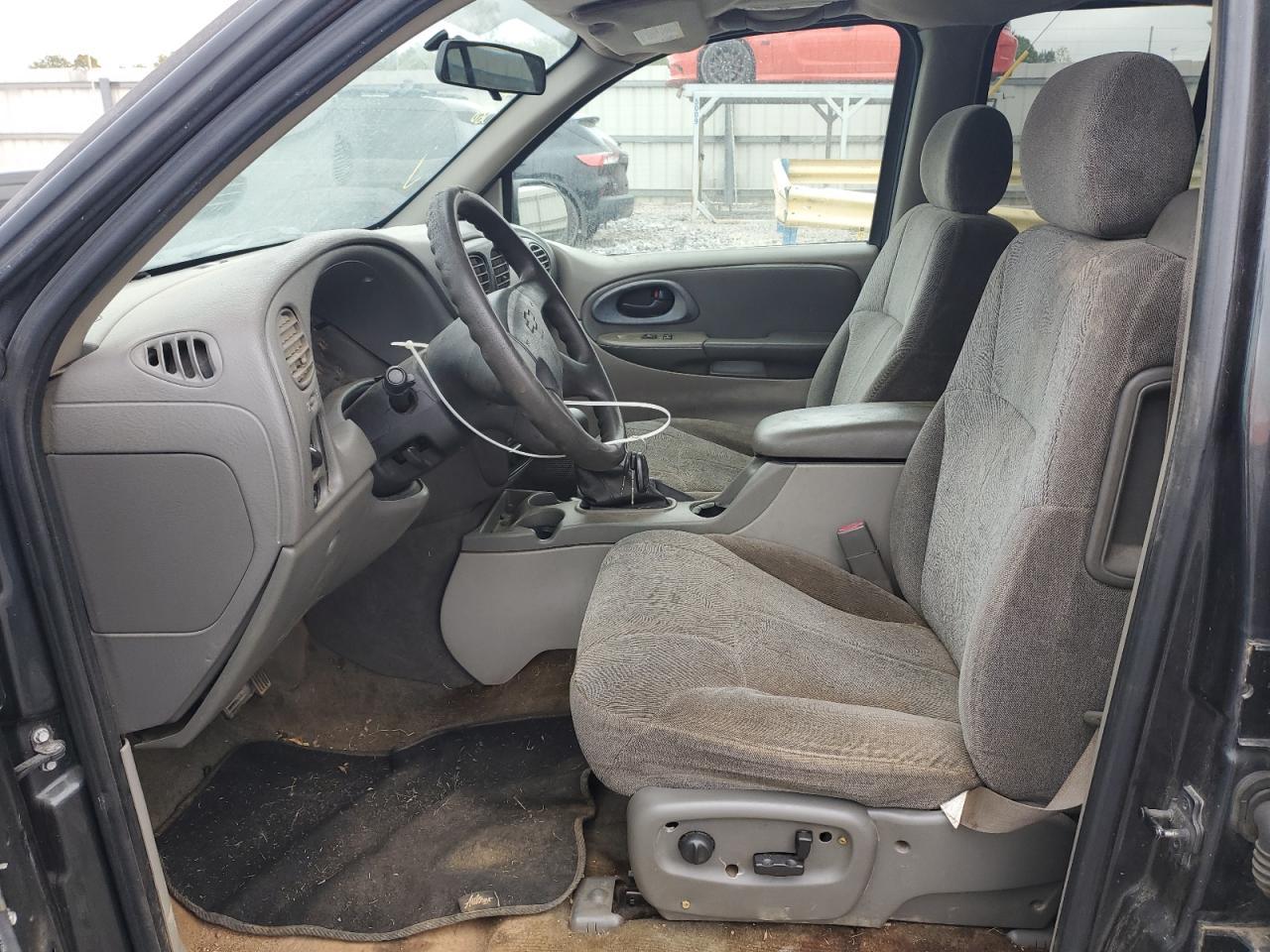 2004 Chevrolet Trailblazer Ls - Image 7
