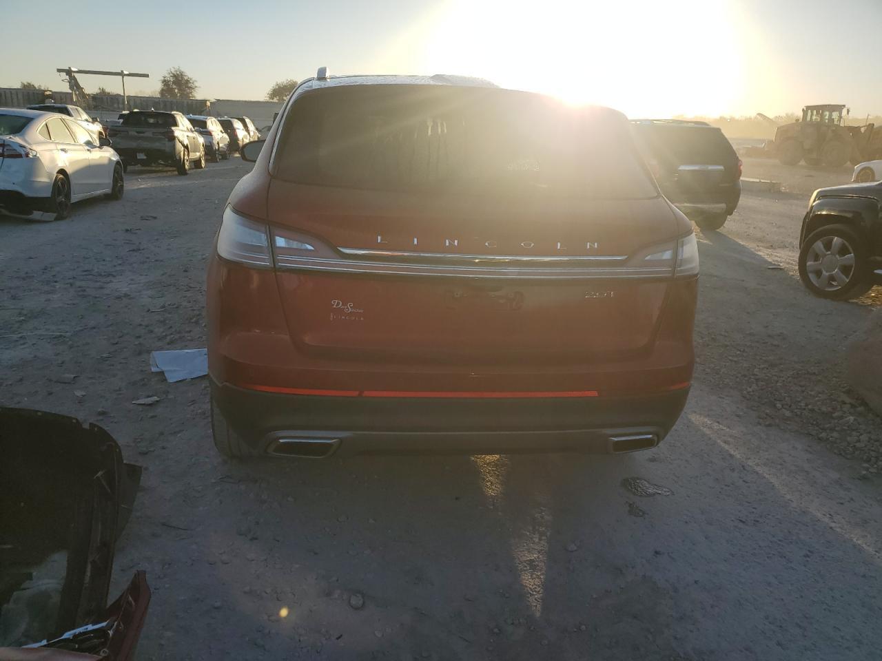 2020 Lincoln Nautilus Reserve - Image 6