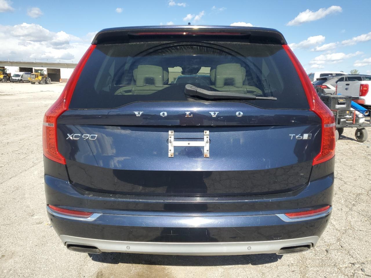 2016 Volvo Xc90 T6 - Image 6