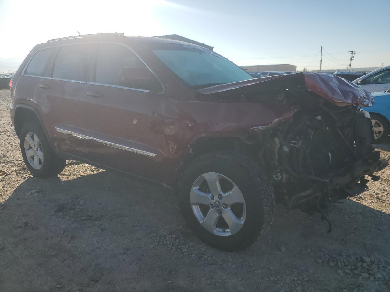 2012 Jeep Grand Cherokee Laredo - Image 4