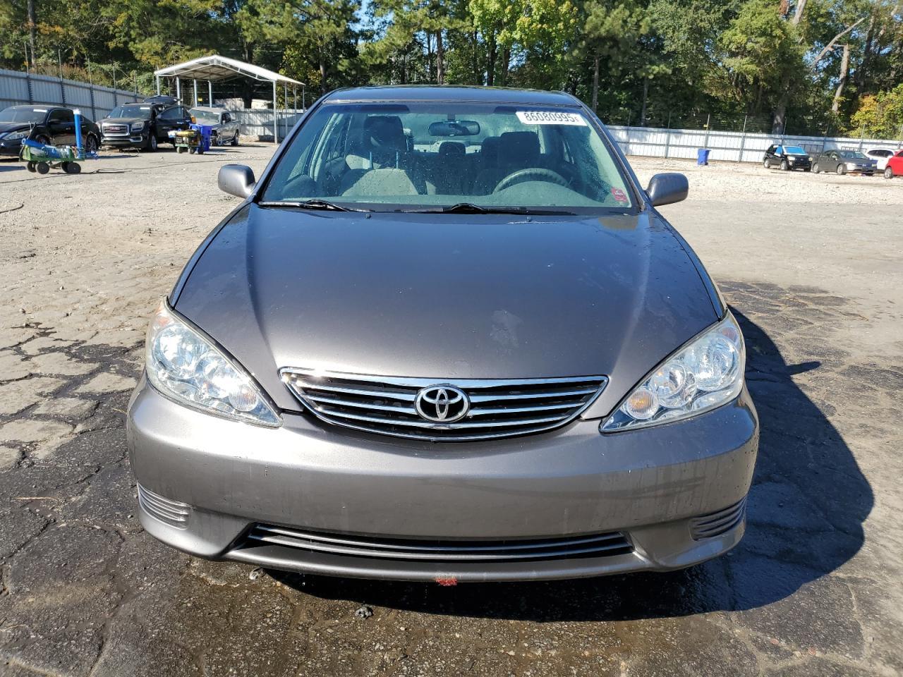 2005 Toyota Camry Le - Фото 5