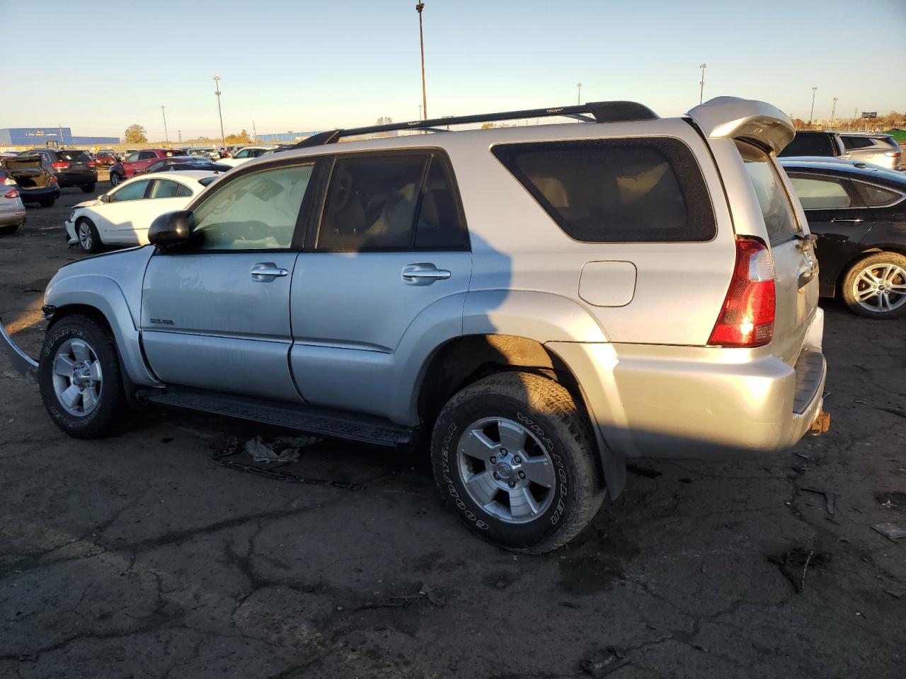 2007 Toyota 4Runner Sr5 - Фото 2