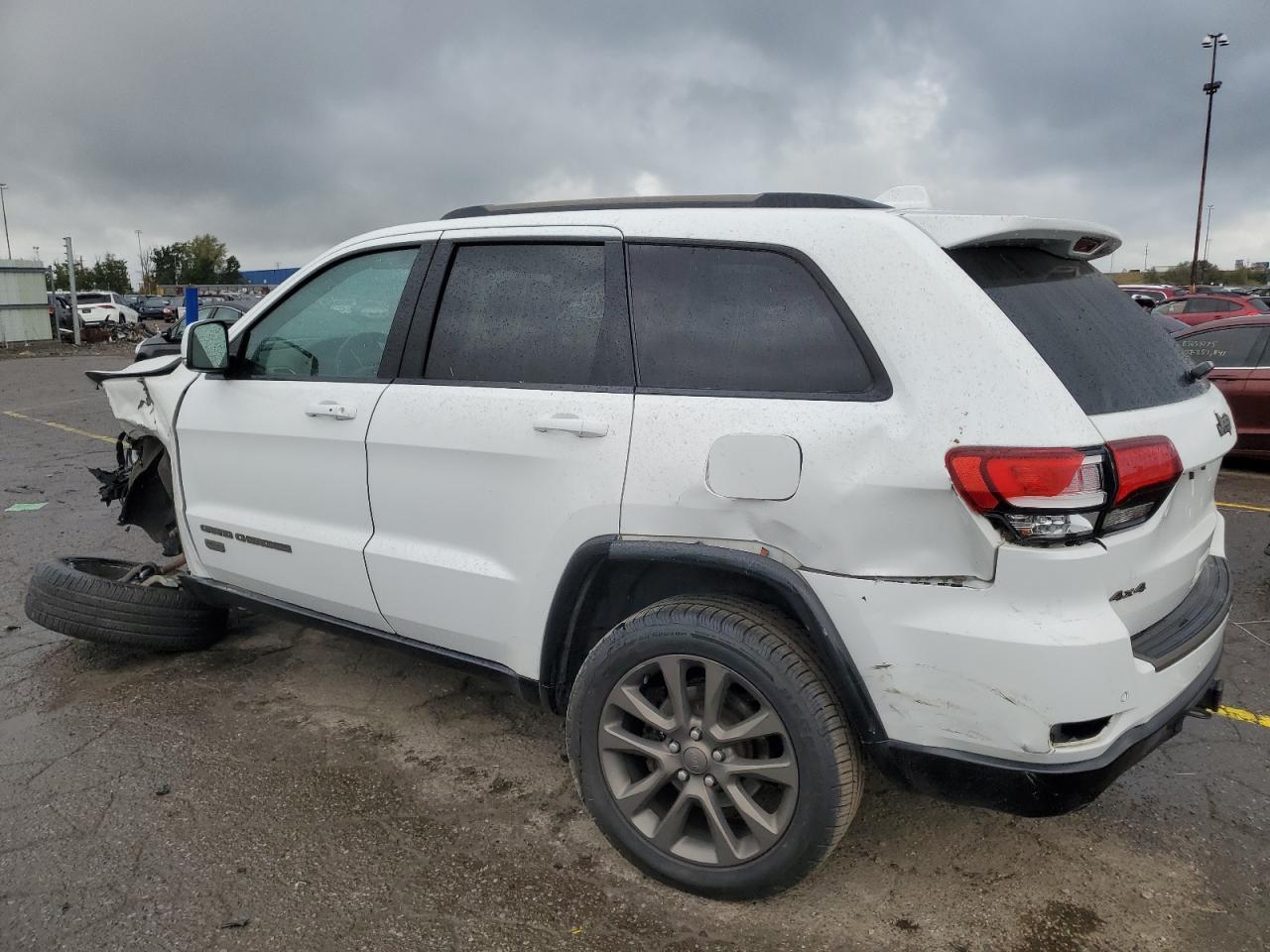 2016 Jeep Grand Cherokee Limited - Фото 2