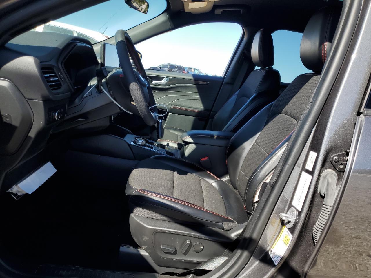 2023 Ford Escape St Line - Фото 7