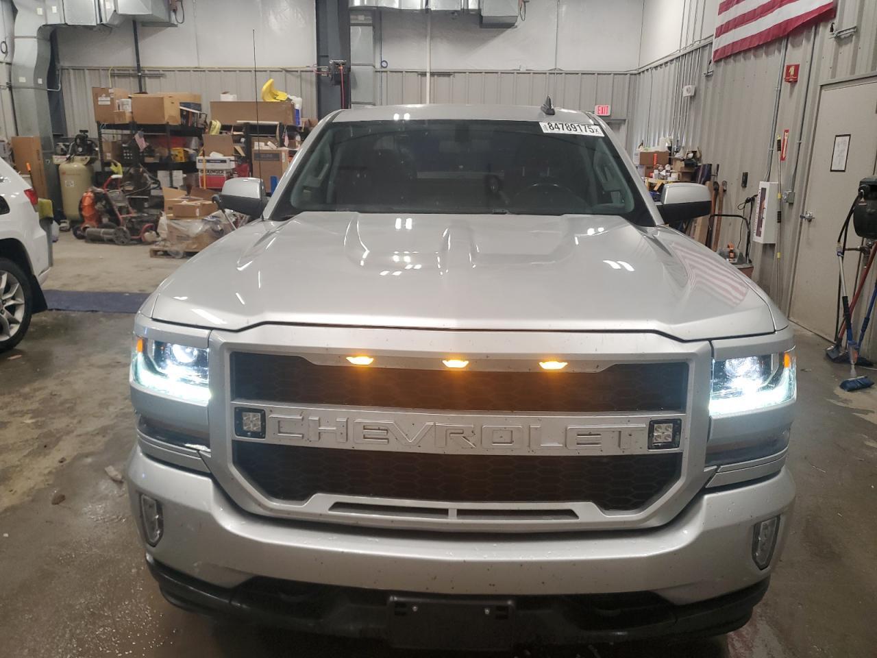 2018 Chevrolet Silverado K1500 Lt - Image 5