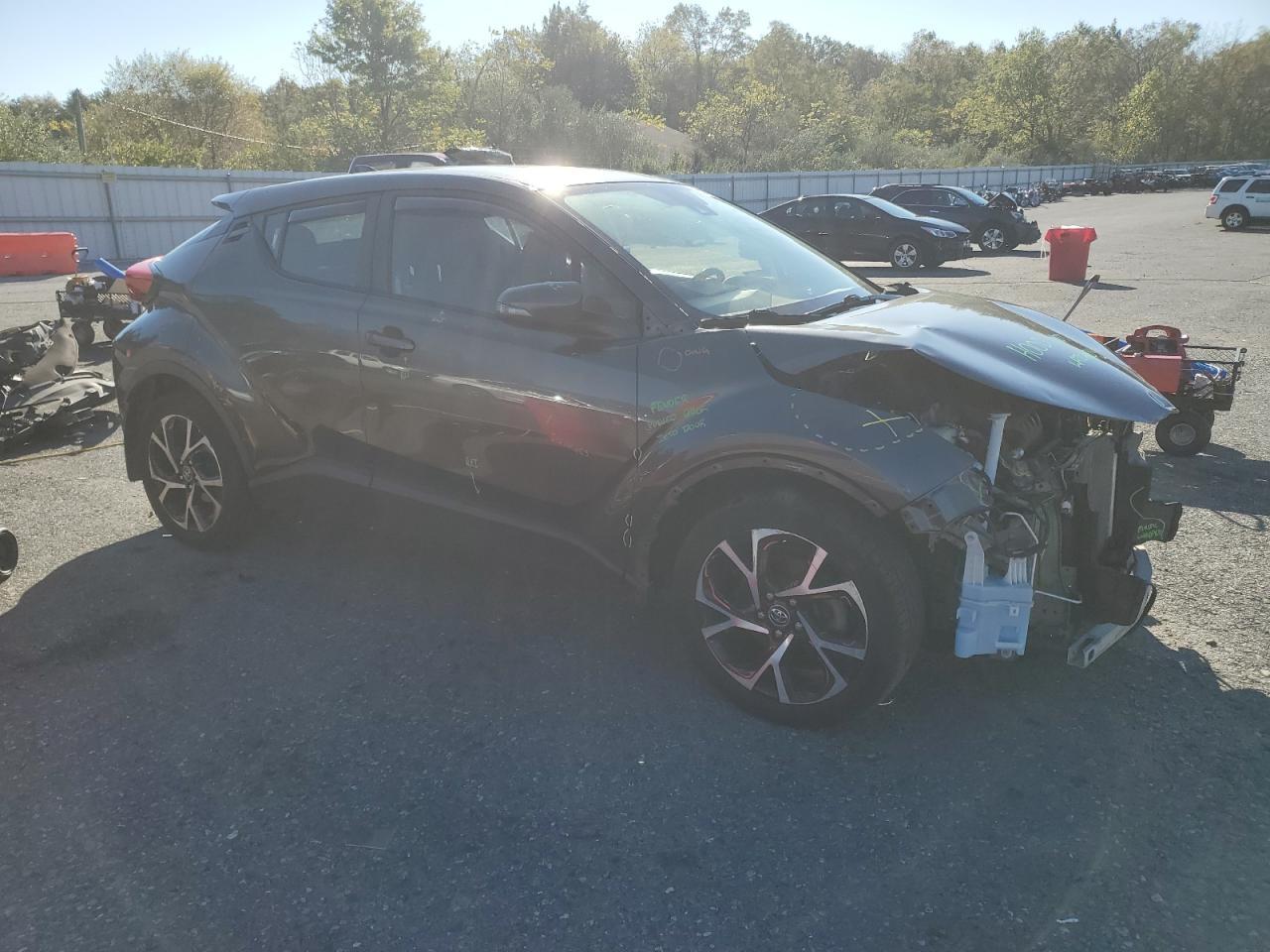 2018 Toyota C-Hr Xle - Фото 4