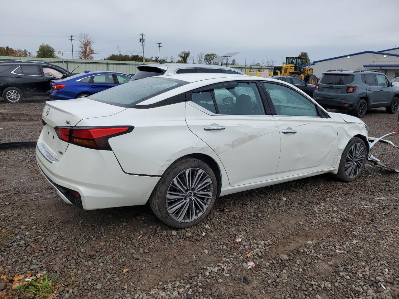 2023 Nissan Altima Sl - Фото 3
