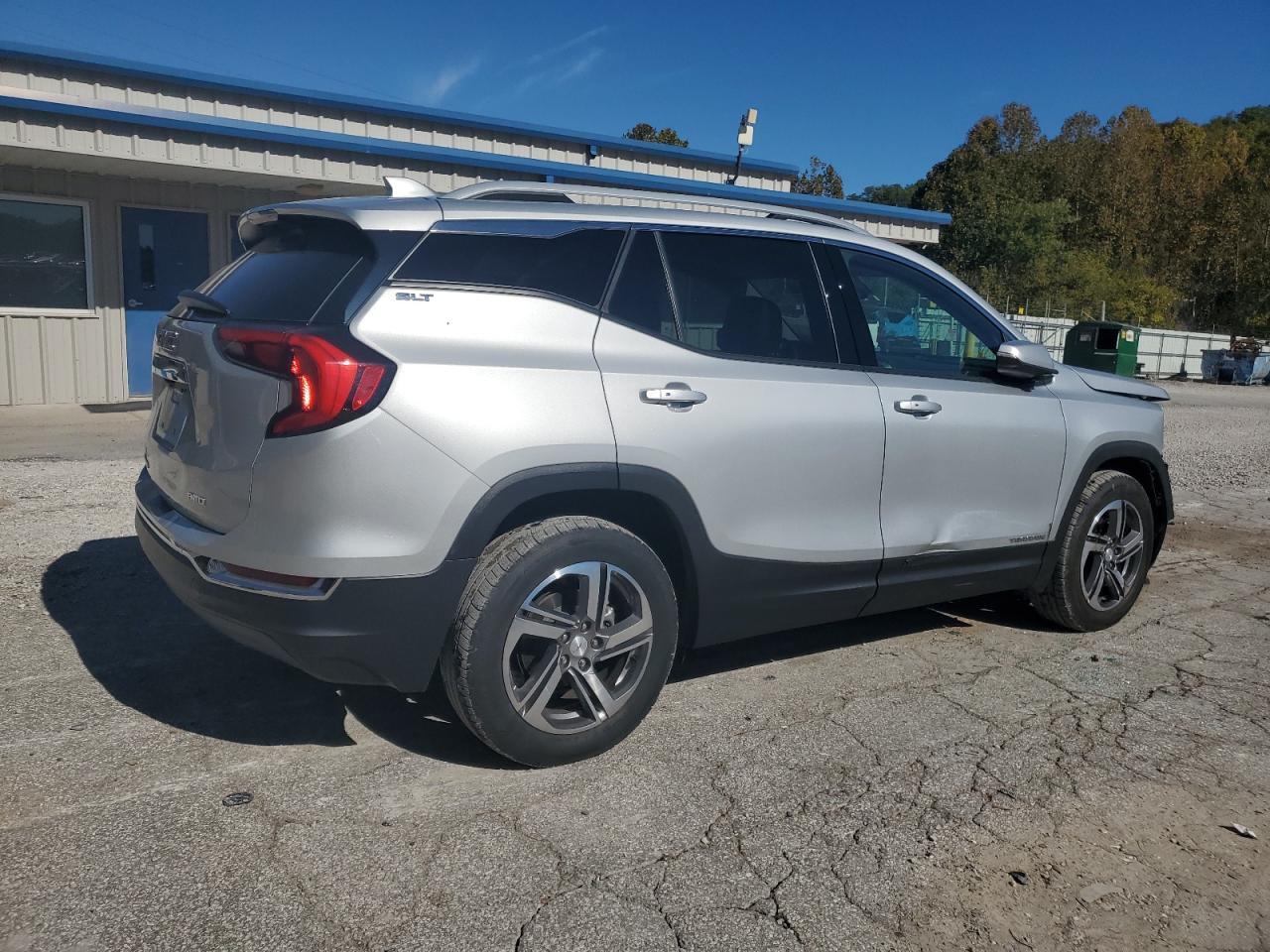 2021 GMC Terrain Slt - Image 3