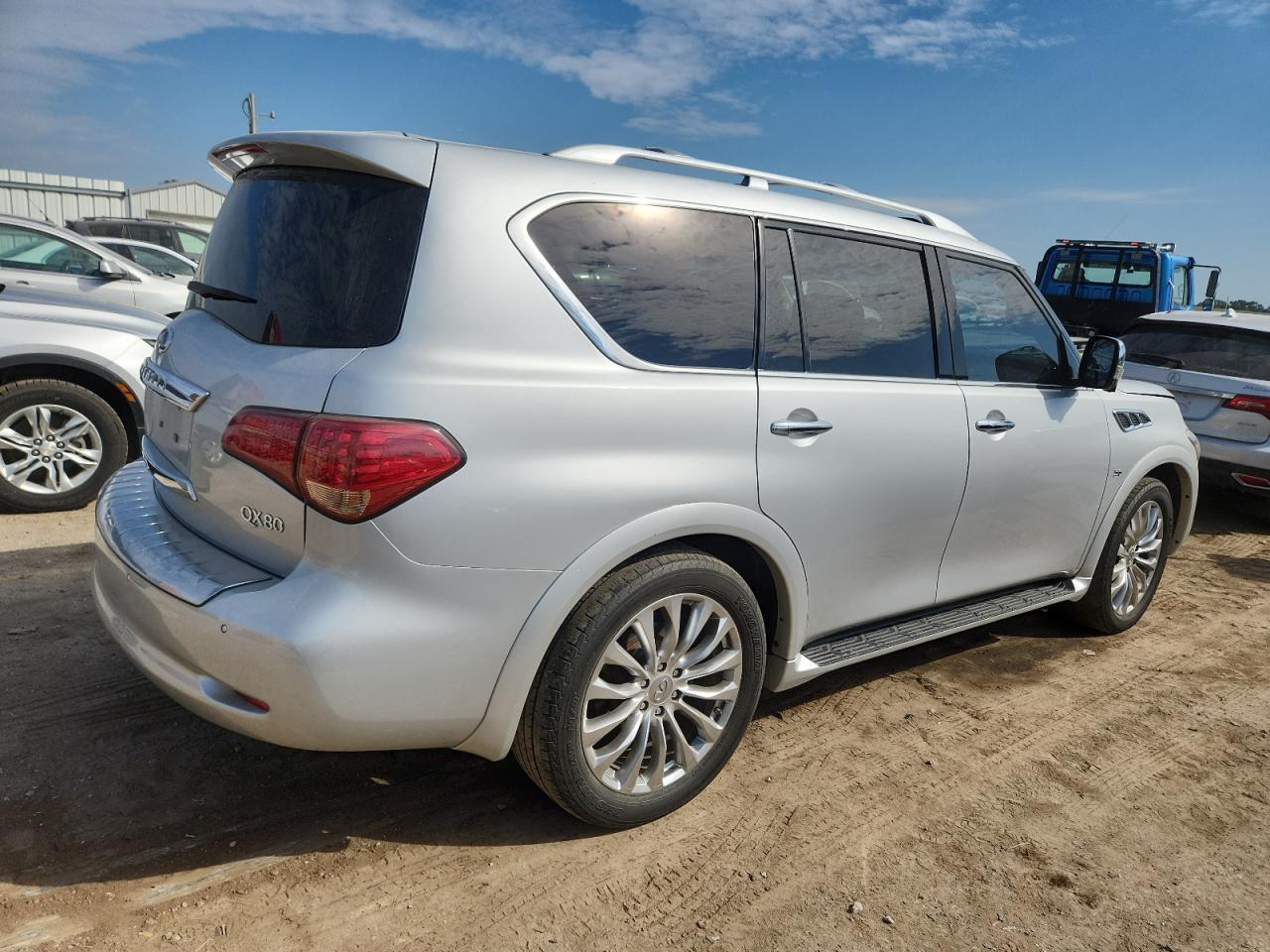 2016 Infiniti Qx80 - Image 3