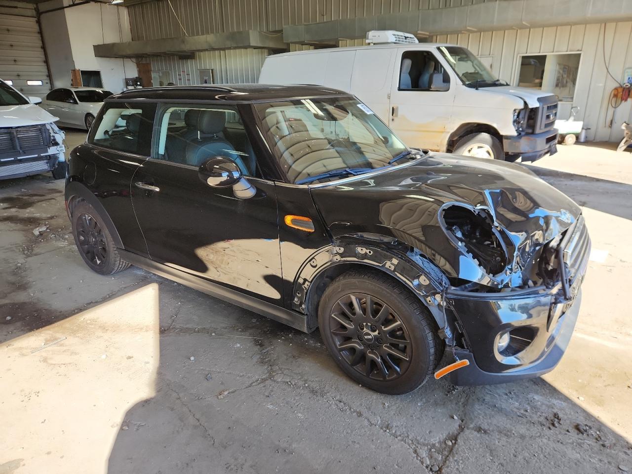 2017 Mini Cooper - Фото 4