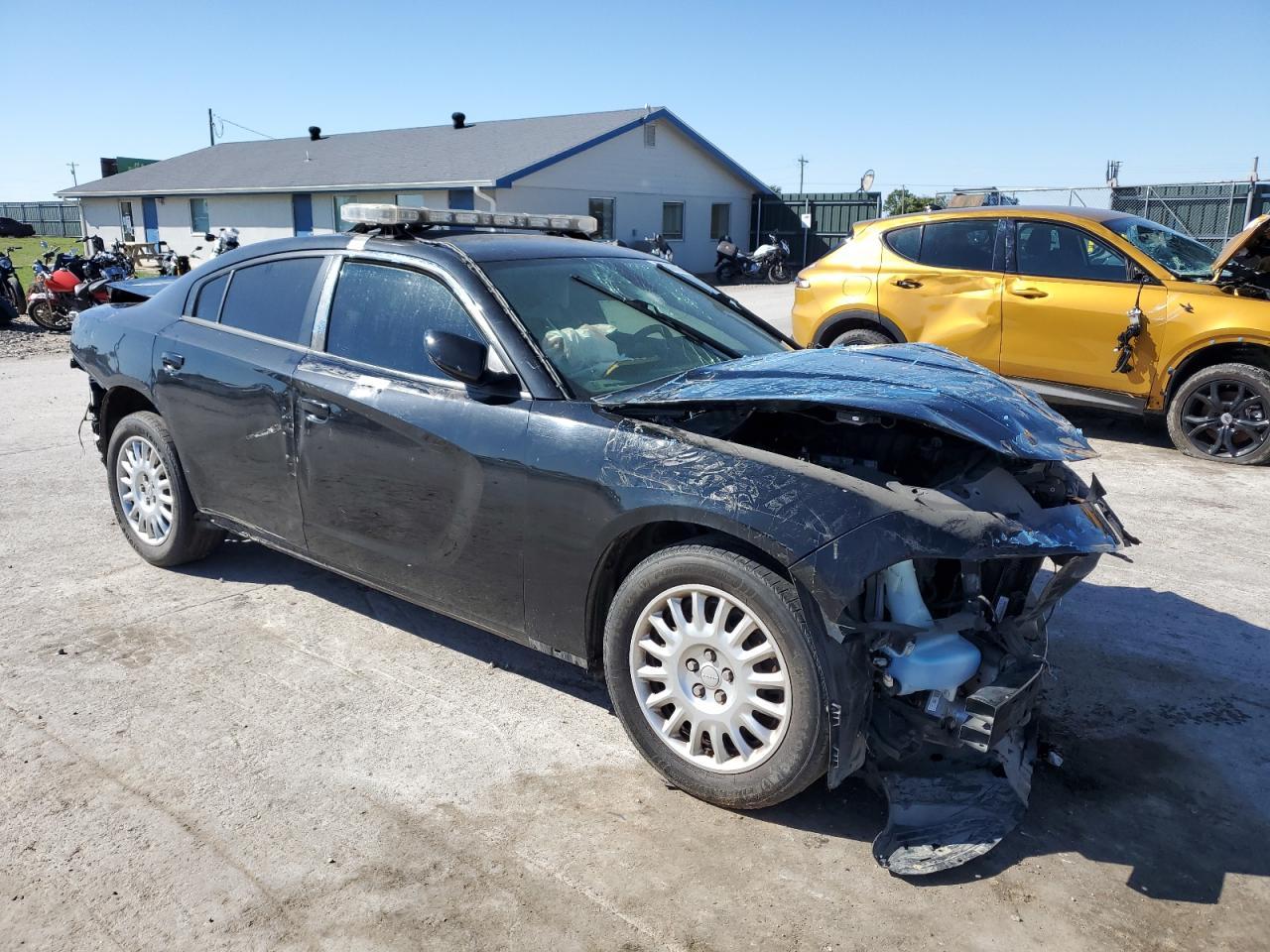 2019 Dodge Charger Police - Image 4