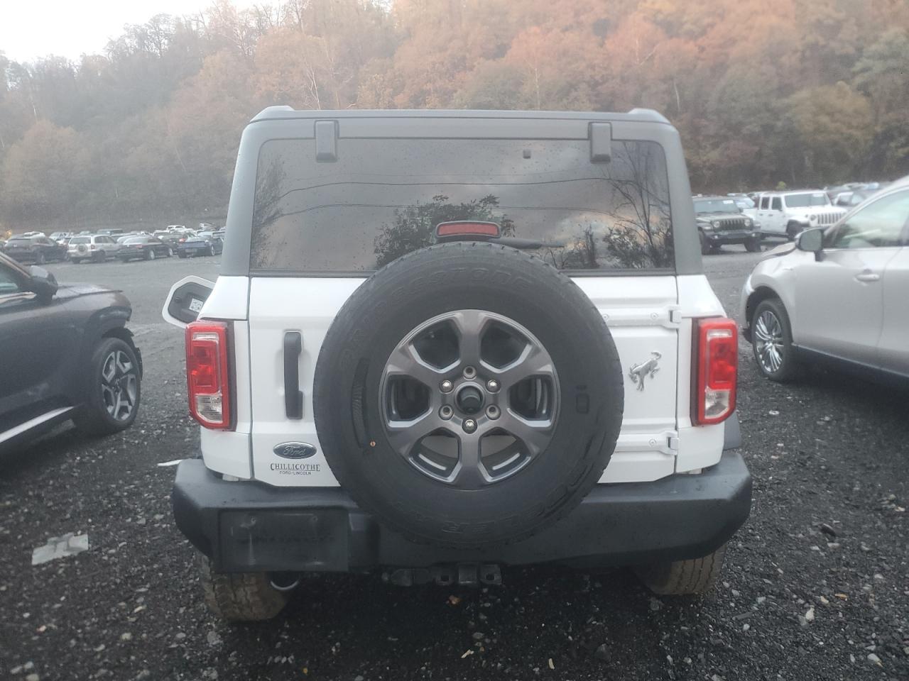 2023 Ford Bronco Base - Фото 6