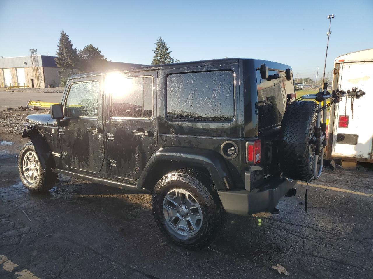 2015 Jeep Wrangler Unlimited Rubicon - Фото 2