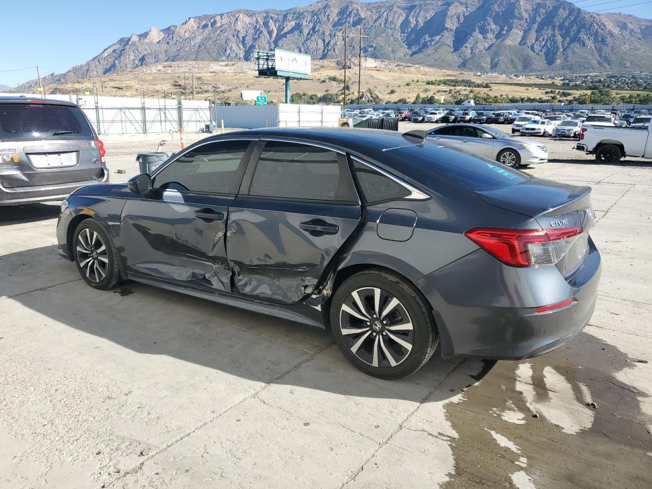2022 Honda Civic Ex - Image 2