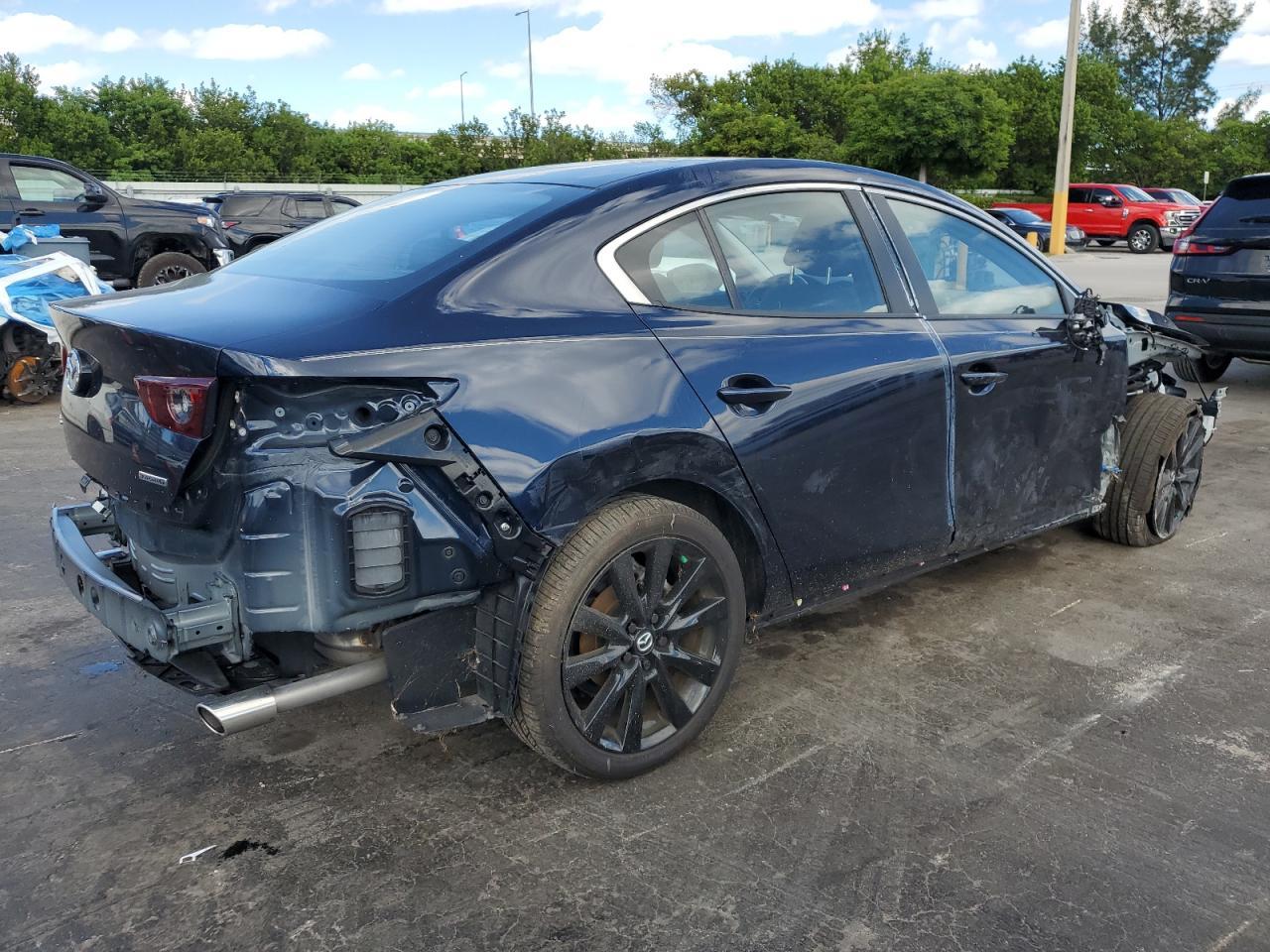 2025 Mazda 3 Select Sport - Фото 3